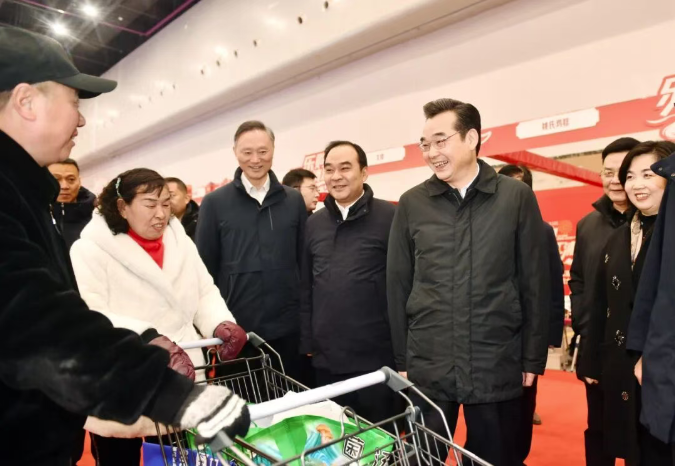 史志军调研新春促消费活动开展情况